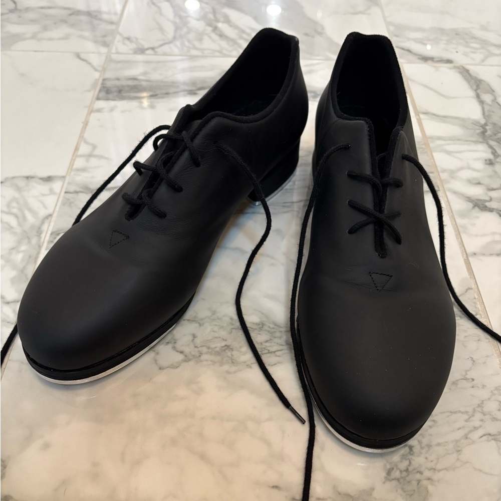 SOLD Ladies Bloch Mega Tap Shoes